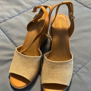 Old Navy size 9 espadrilles.
